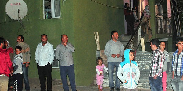 12 saatte 87 art�� deprem