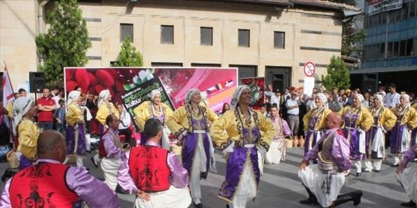 8. Antep Fıstığı Kültür ve Sanat Festivali başladı