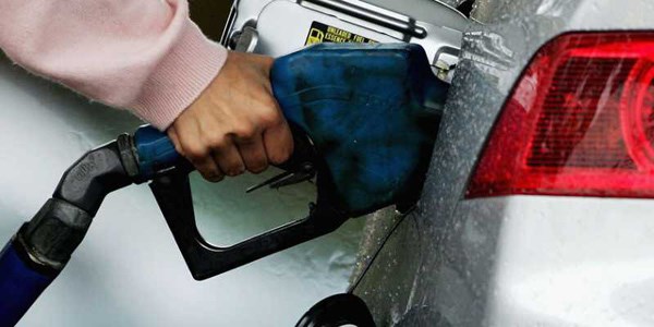 Motorin fiyatlarında 9 kuruşluk indirim daha