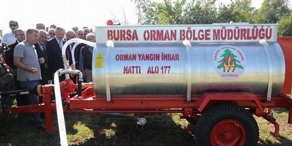 Bursa'nn orman kylerine 13 su tankeri