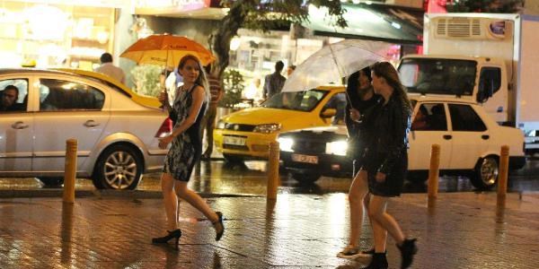 İstanbul'da yağmur etkili oldu