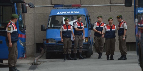 'Milli güvenlikçilere' soruşturma talebi