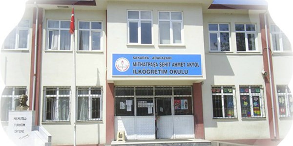 Mezun oldu�u okula m�d�r oldu