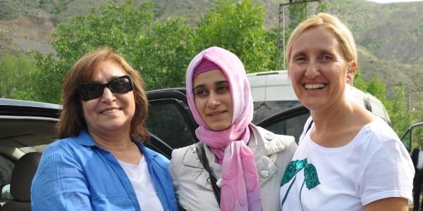 HES'le m�cadelenin simgesi Leyla, t�m su�lardan beraat etti