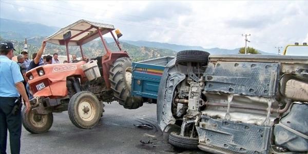 Manisa'da trafik kazası: 1 yaralı