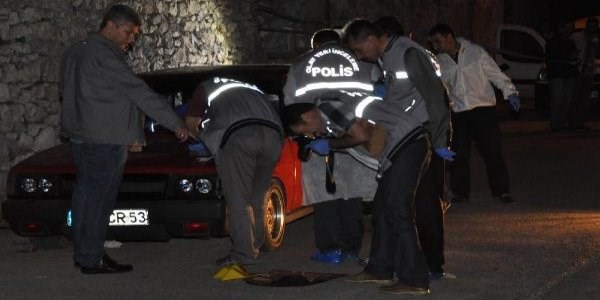 Polise pompalı tüfek doğrultan şahıs vuruldu