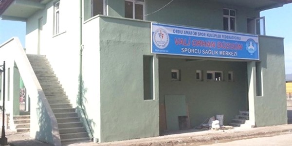 İsim, yönetmeliğe uymayınca kaldırıldı