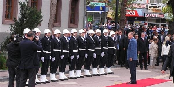 Başbakan Recep Tayyip Erdoğan, Malatya Valiliği'ni ziyaret etti