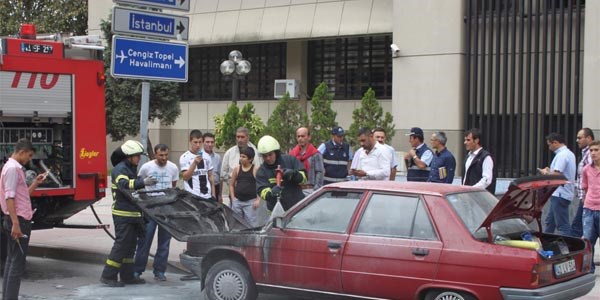 LPG'li araç yangını paniğe neden oldu