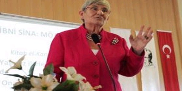 Prof.Dr. Canan Karatay, Avanos'ta düzenlenen sağlıklı beslenme konulu söyleşiye katıldı