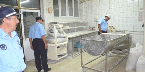 Ayd�n'da 20 g�da firmas�na 119 bin TL ceza kesildi