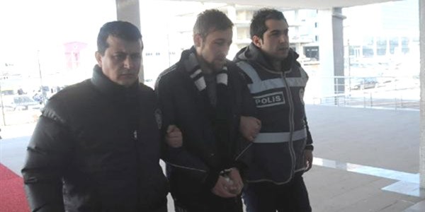Vicdan azab� ile 8 y�l sonra gelen itirafla ilgili dava ba�lad�