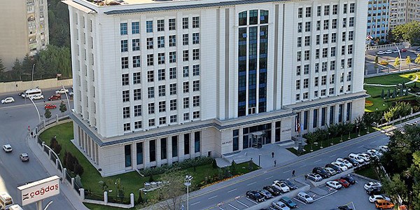 AK Parti'de adayl�k takvimi netle�ti