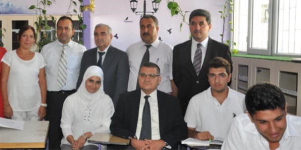 Suriyeli ��renciler i�in 'T�rk�e' kurslar a��lacak