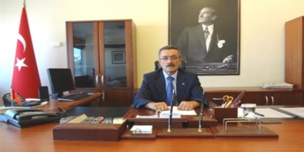Atat�rk Havaliman� yeni m�lki idare amiri Celalattin Y�ksel