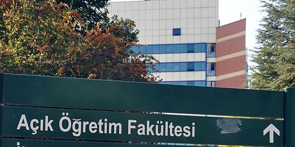 AÖF kayıt yenileme işlemlerinde son günler