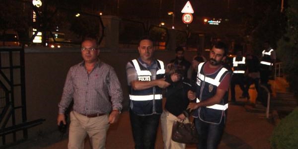 Polisten �ifreli fuhu� operasyonu