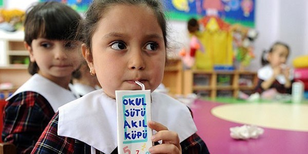 MEB'ten 'okul sütüne' anlık takip