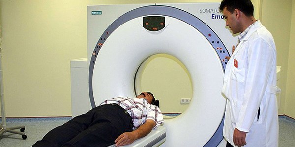 En ok beyin tomografisi ekiliyor