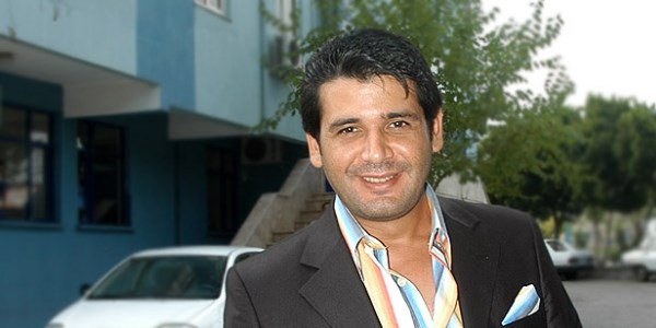 "Ankaralı Namık" trafik kazası geçirdi