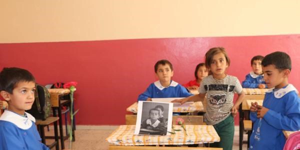 Düştüğü havuzda boğulan minik Erdem okulunda anıldı