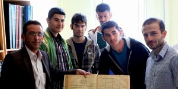 Tarih b�l�m� ��rencileri Kastamonu'yu gezdi