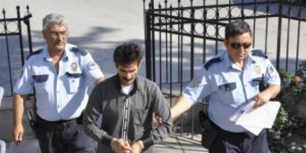 �zmir'de Suriyeli operasyonu