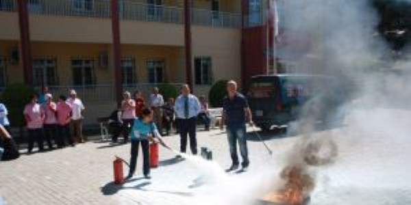Kula Rehabilitasyon Merkezinde yangın semineri