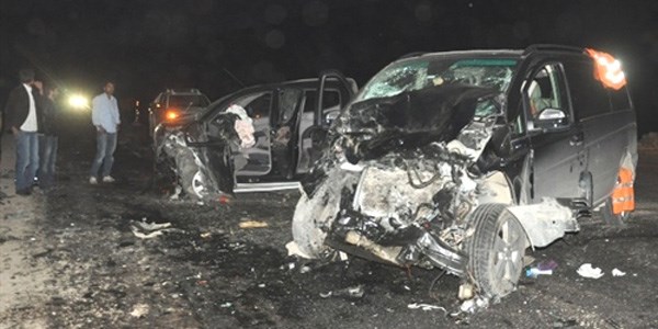 Yüksekova'da trafik kazası: 7 yaralı