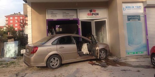 Direksiyon başında kalp krizi geçirdi
