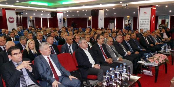 Ordu'da Türkiye'de rüzgar enerji üretiminin yüzde 10'unu karşılayacak enerji var