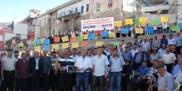 Nizip'te k�yl�lerden 'at�k su' eylemi