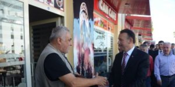 Kartepe Belediye Bakan kr Karabalk; 'Ekibimiz Sizin Hizmetinizde'
