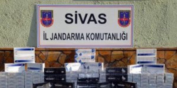 Sivas'ta 5 bin 870 paket kaak sigara ele geirildi