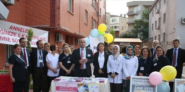 Hastanede Emzirme Haftası etkinliği