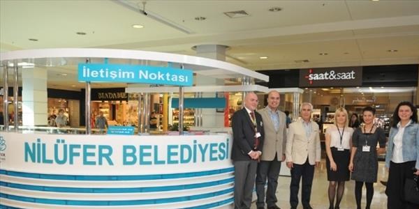 Nilüfer Belediyesi hizmeti vatandaşın ayağına götürüyor