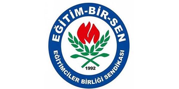 Okul yapımı için bağışlanan parayla makam arabası alındığı iddiası