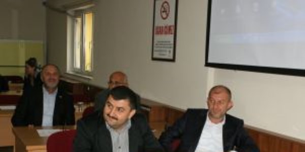 Ak�akoca'daki okullara 65 bin TL harcand�