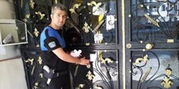 Polis vatanda�lar� h�rs�zl�k olaylar�na kar�� uyard�