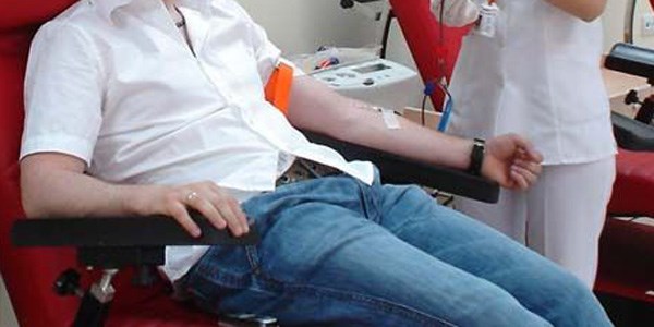 Kalp krizi ge�iren ���tt���n� san�yor!