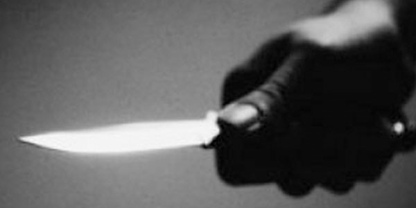 Eve sarho� gelen kocas�n� b��aklad�