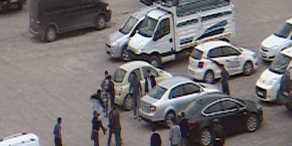 Kars'ta ��rencilerin kavgas� b�y�meden �nlendi