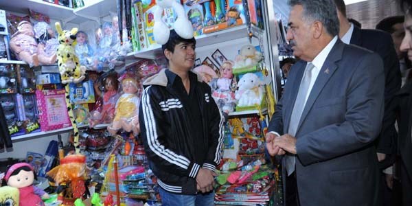 Yunus Emre Halk Çarşısı törenle açıldı