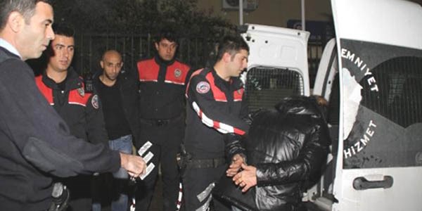 Galatasaraylı basketbolcuların çantaları çalındı
