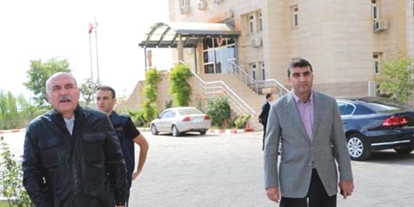 ��rnak Valisi �pek: Ta� ve molotof yoksa, biber gaz� da olmayacak