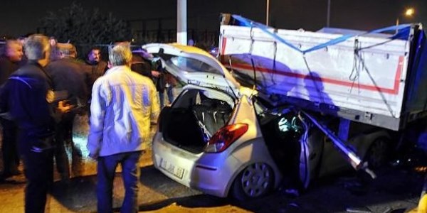 Çocuklar eski eşine kalmasın diye otomobilini ölüme sürmüş