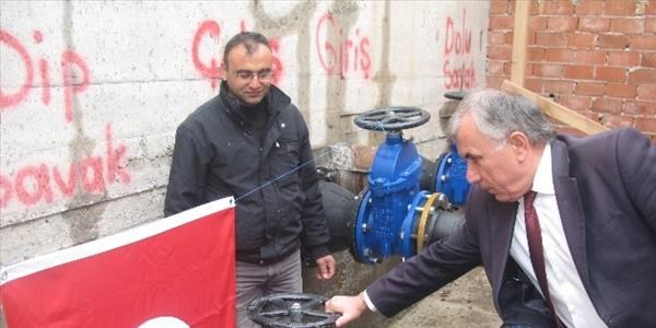 Niksar'a bin tonluk su deposu