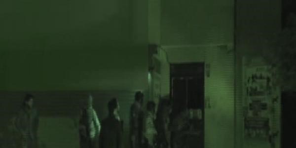 Ter�r polisinin operasyonu kameralara b�yle yans�d�