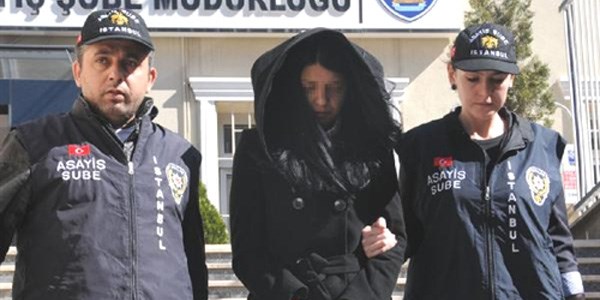 12 yaşındaki kızı öldürdüğünü söyleyen kadın şüpheli yakalandı