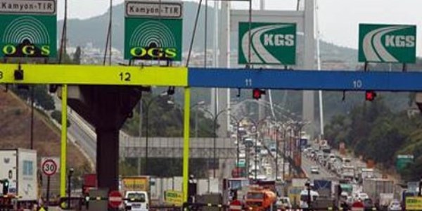 Otoyollardan ücretsiz geçiş 12 Ekimde başlayacak
